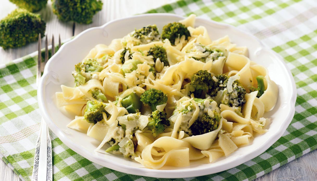 broccoli acciughe