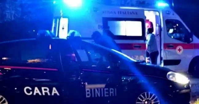 Carabinieri e ambulanza notte 2 2