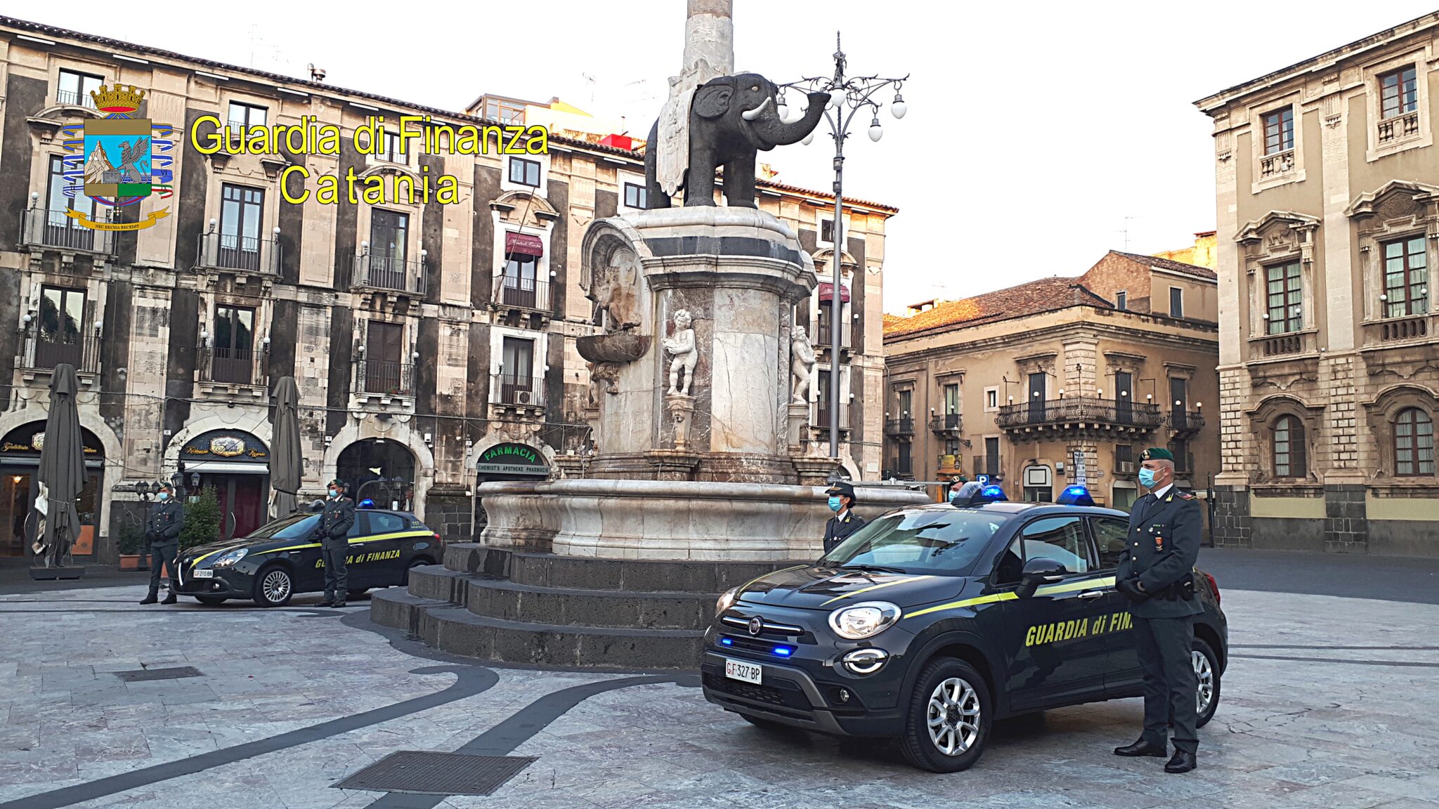 GdF Catania Piazza Duomo 2048x1152