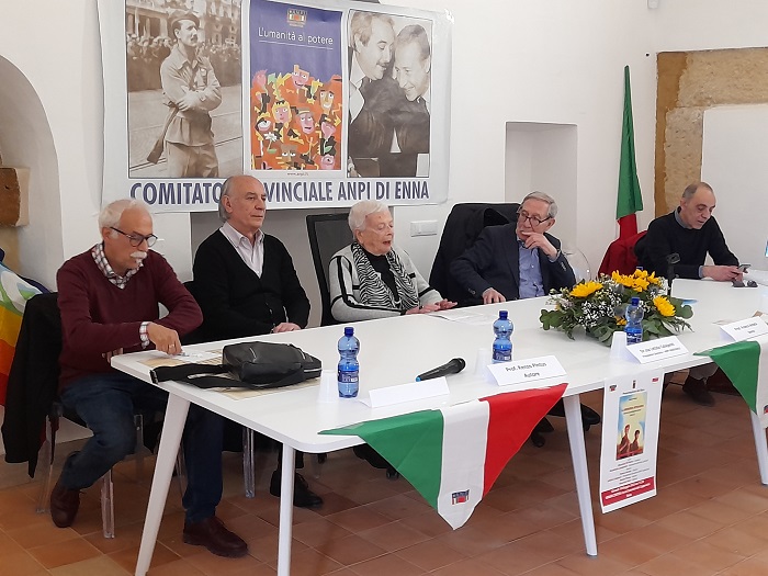 Letizia Colajanni allapresentazione del libro