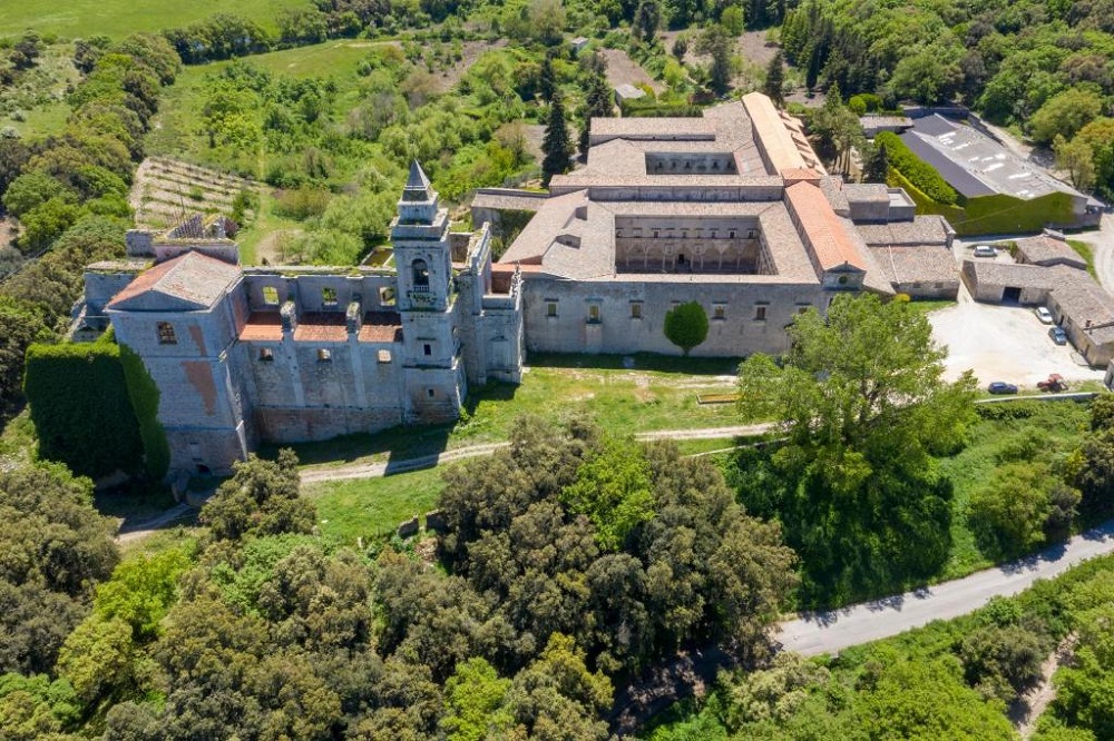 FARRUGGIO Abbazia santa maria del bosco 1